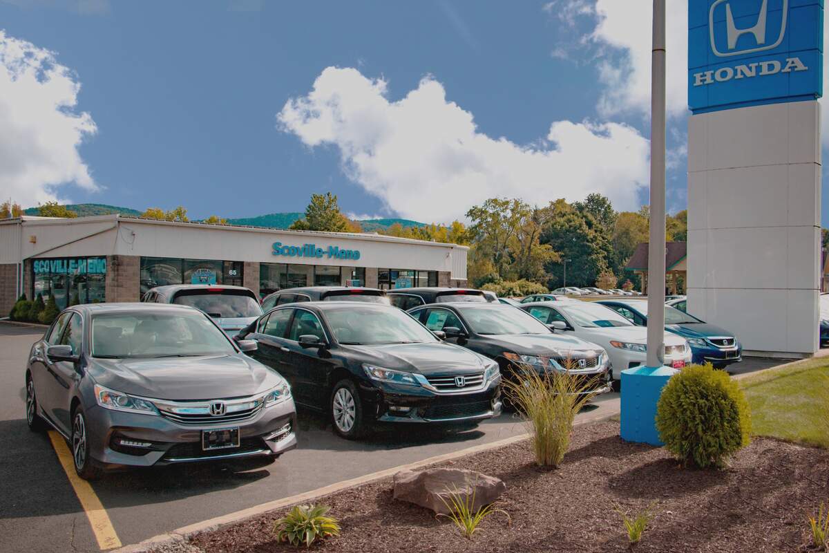  honda  car dealer